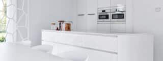 Moderne witte keuken hoogglans 53